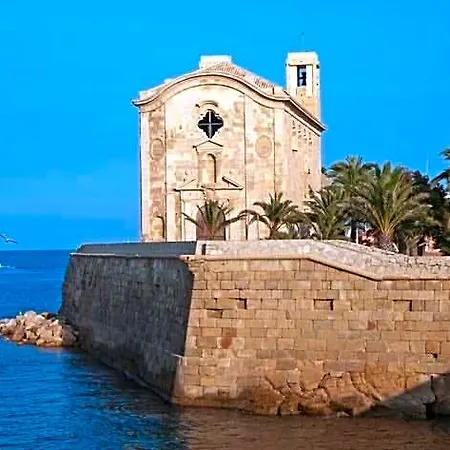 Nueva Tabarca Hostel